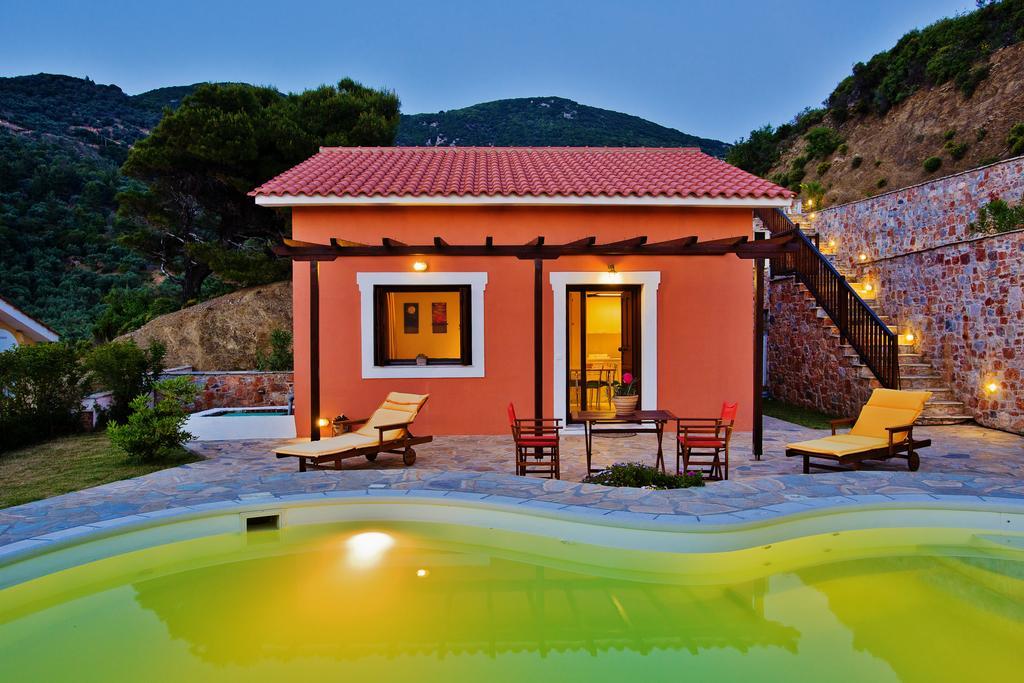 Porto Skopelos Villas ภายนอก รูปภาพ